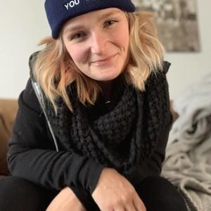 Meet your Posher, Gabriela